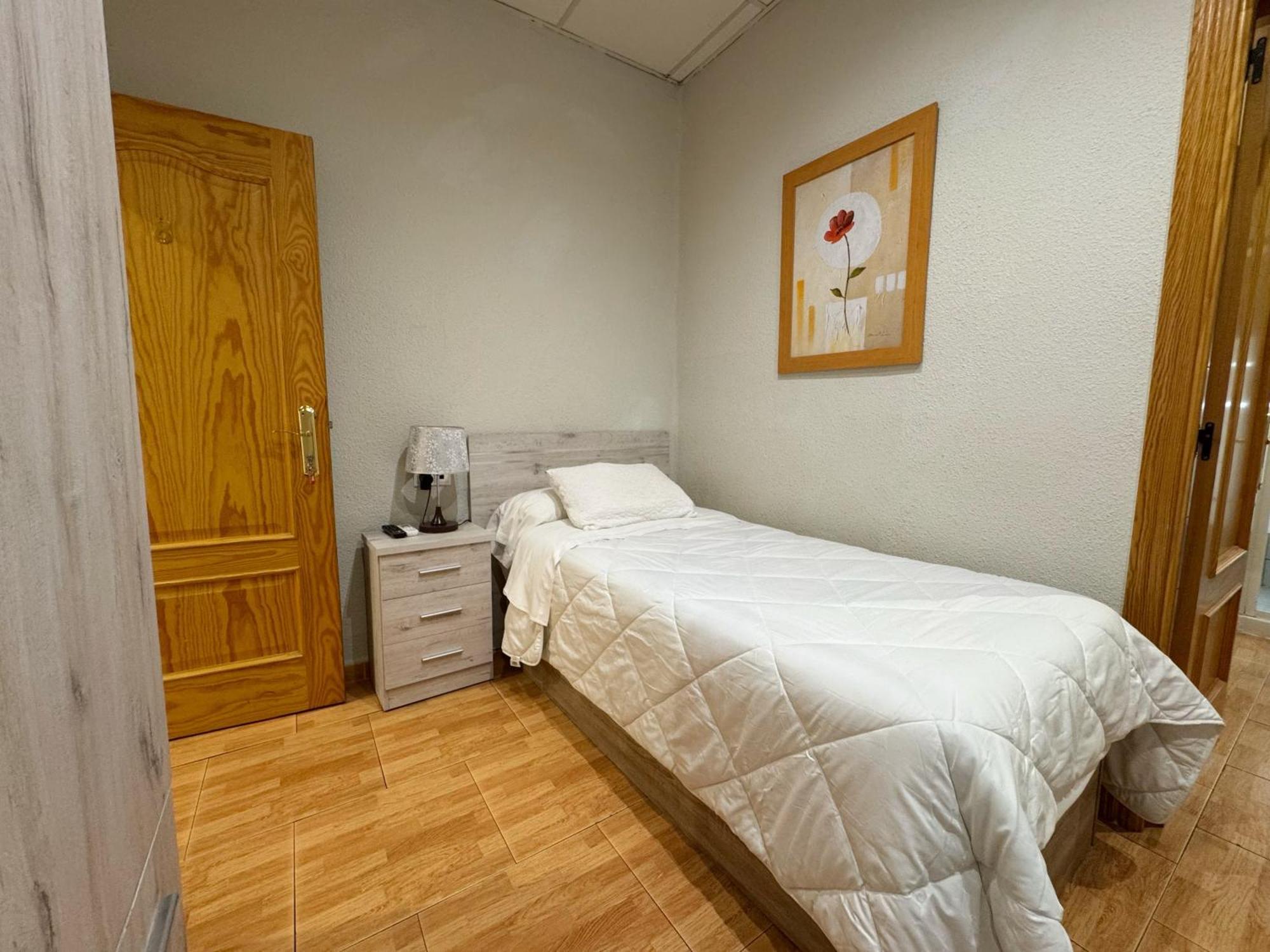 Hostal El Brillante - Alojamientos El Duque Кордова Номер фото